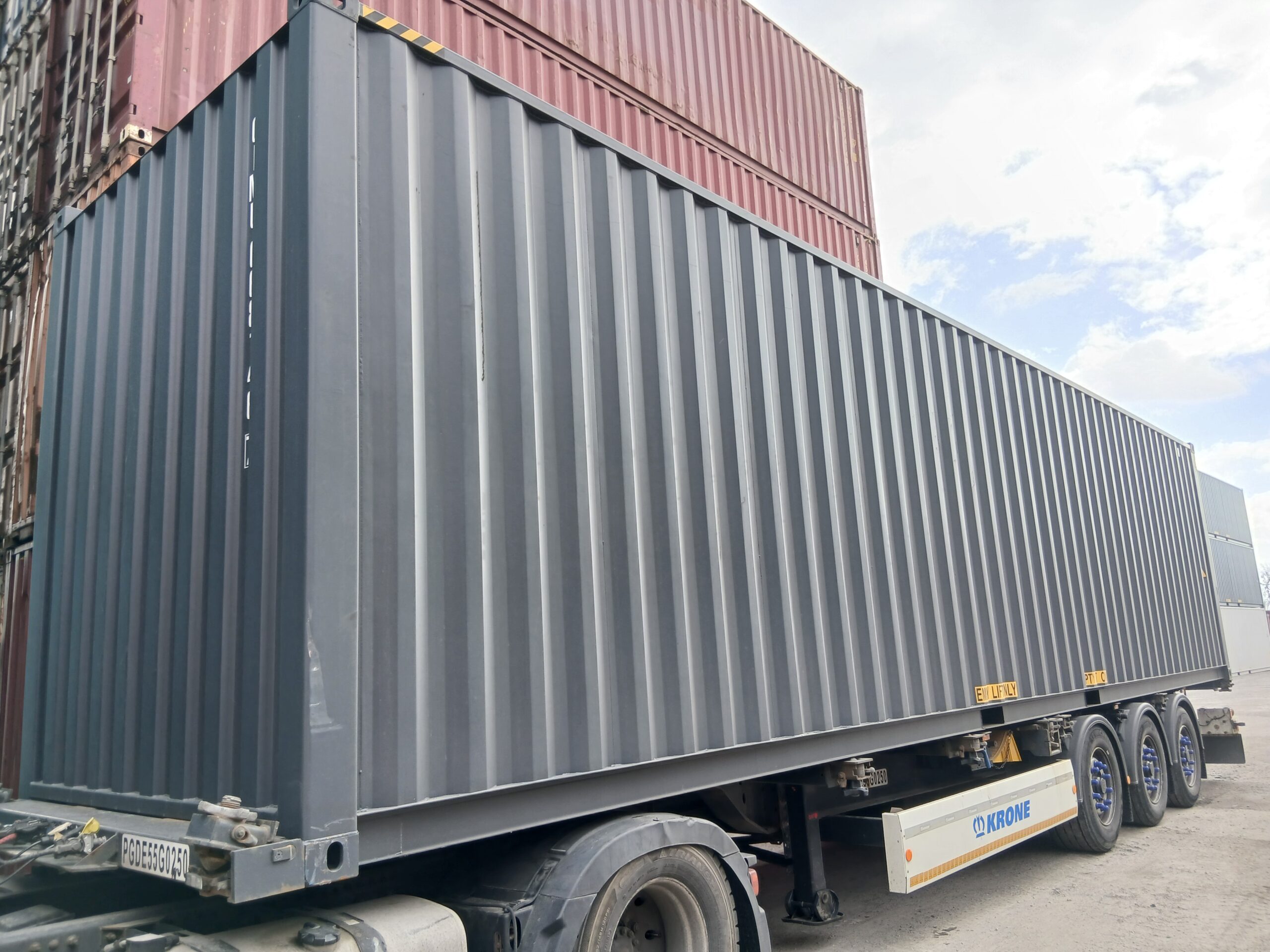 12m (40'HC) Kontener morski CIMU0681467