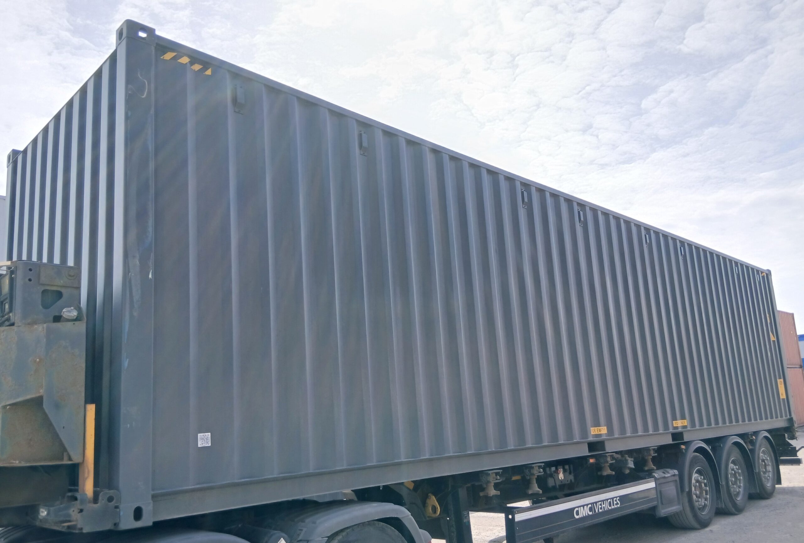 12m (40'HC) Kontener morski XHCU5851159 - obrazek 3