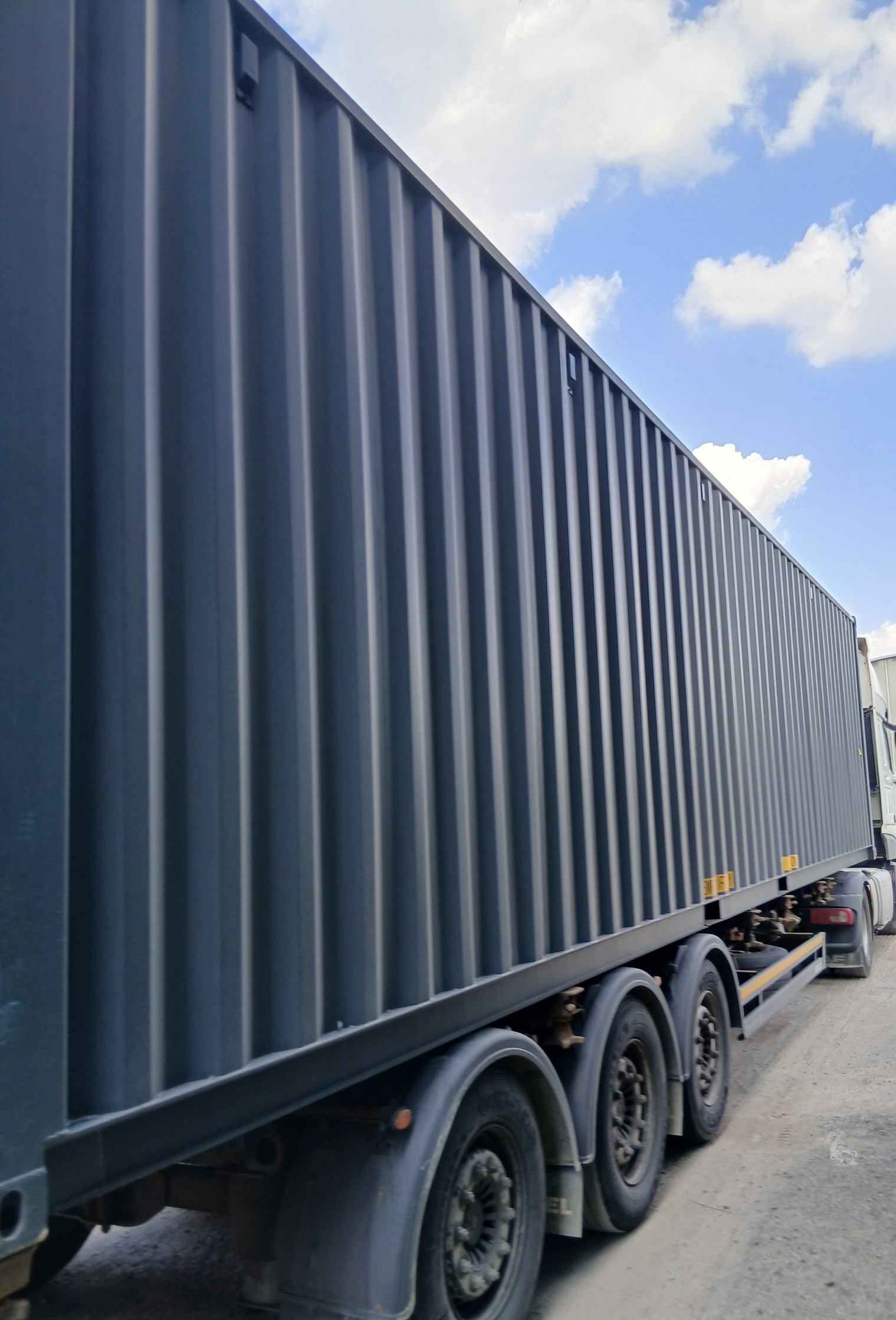 Kontener morski 12m (40'HC) CIMU1873145 - obrazek 2