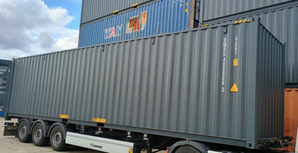 12m (40'HC) Kontener morski DMRU4009063
