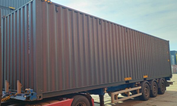 12m (40'HC) Kontener morski DMRU4009438