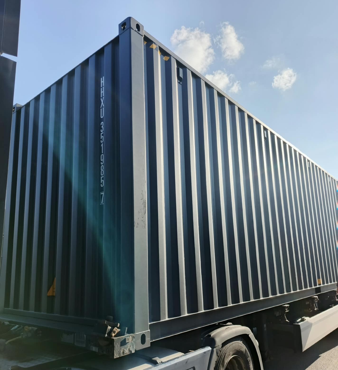 Kontener morski 12m (40'HC) HHXU3519857