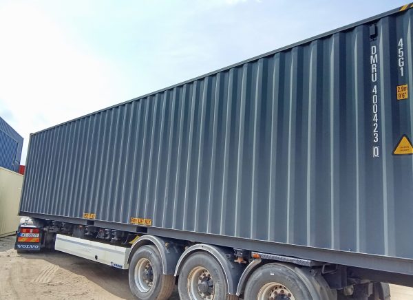12m (40'HC) Kontener morski DMRU4004230