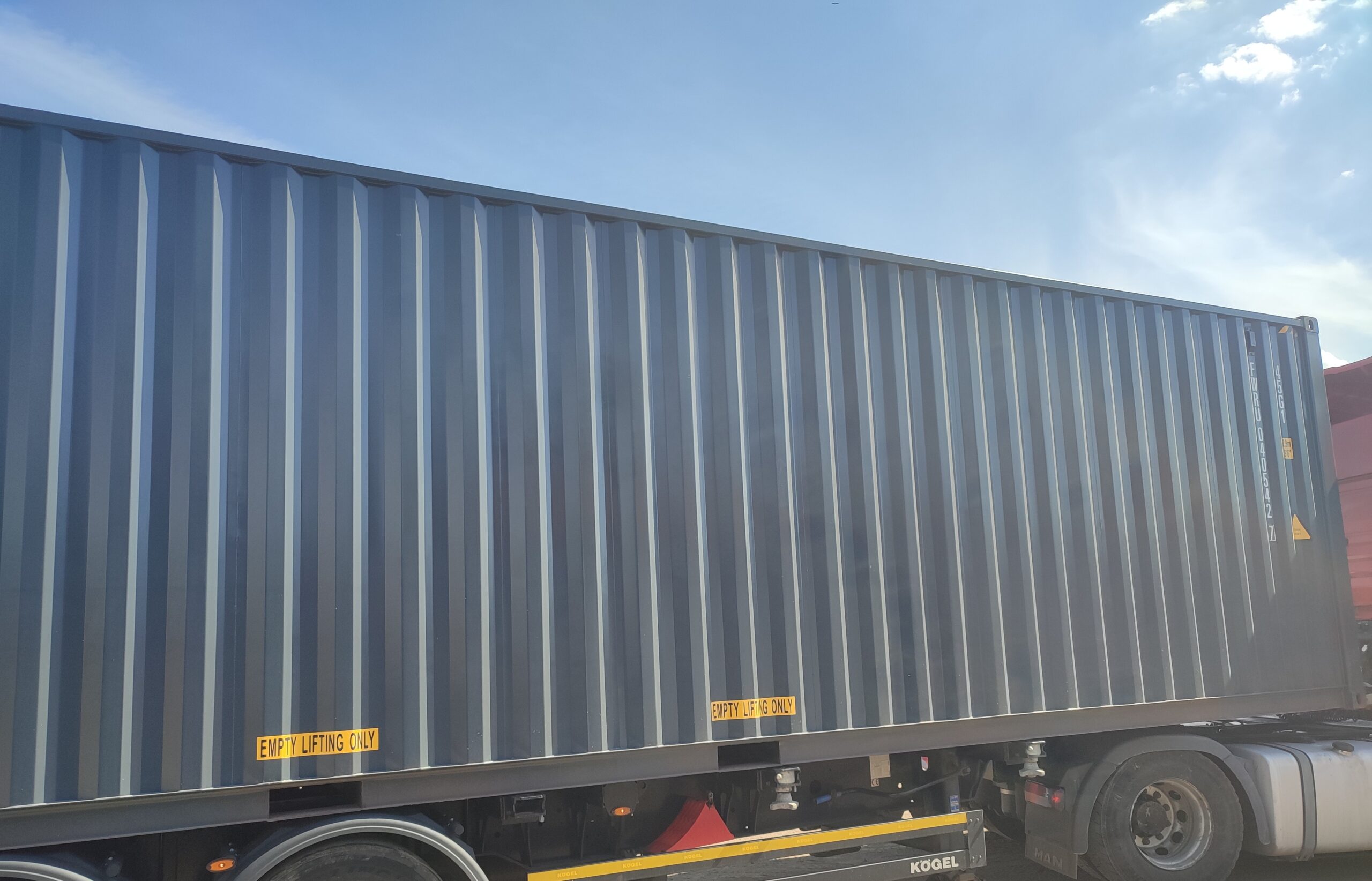 Kontener morski 12m (40'HC) FWRU0405427