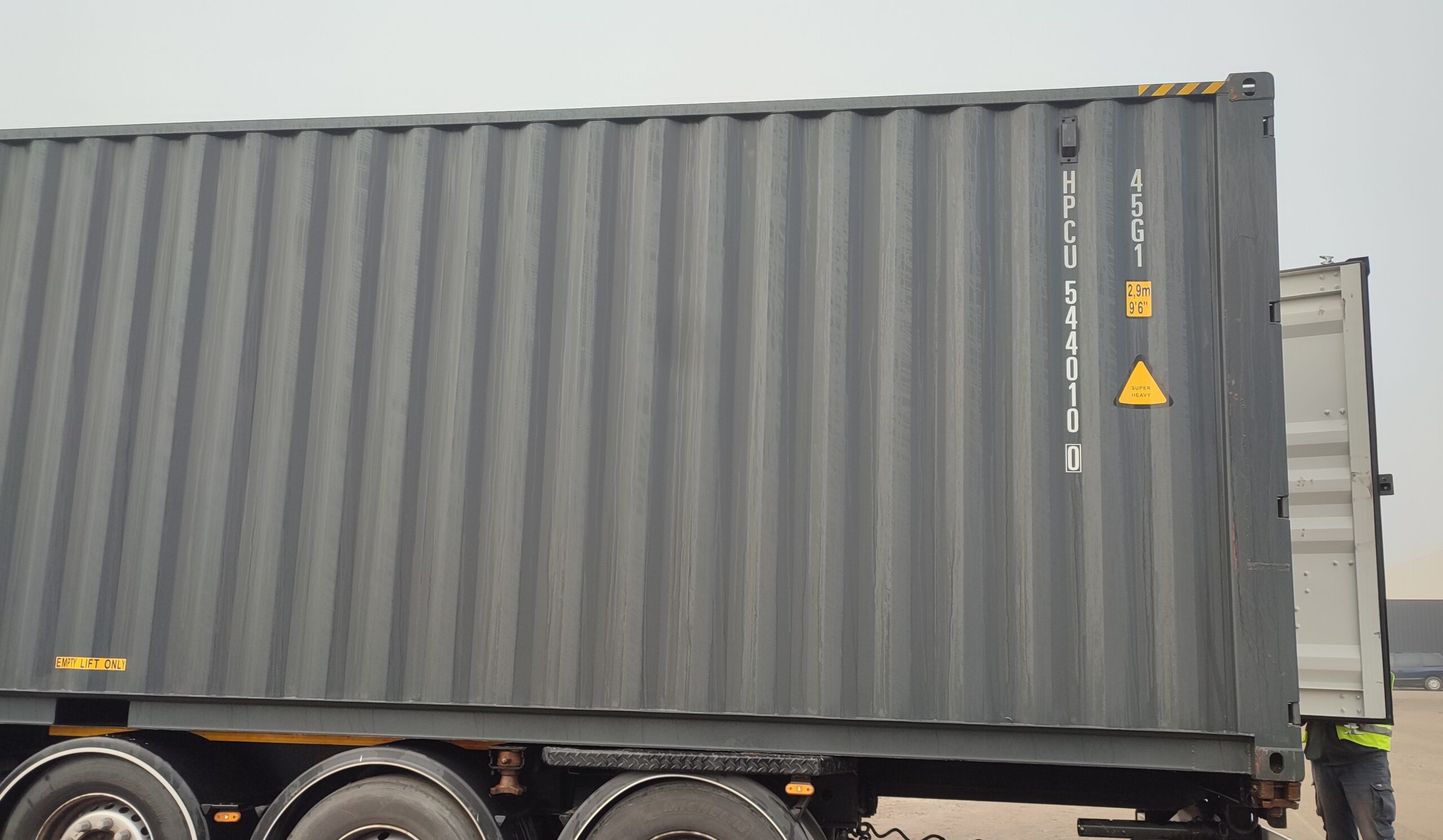 Kontener morski 12m (40'HC) HPCU5440100 - obrazek 2