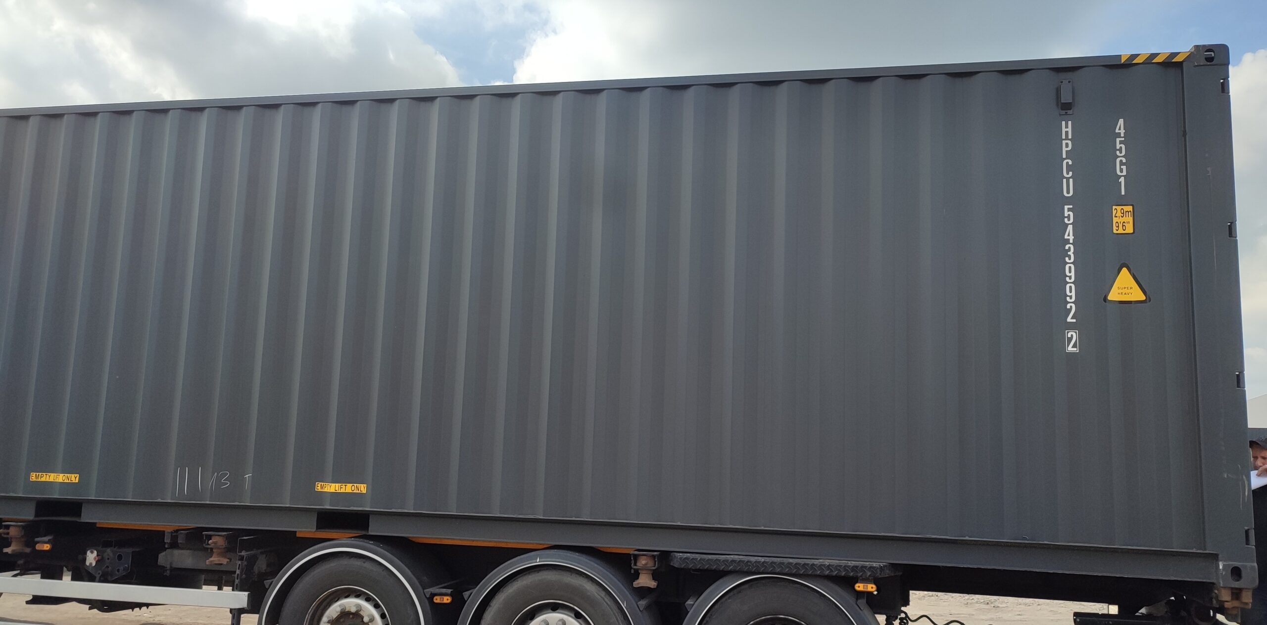 Shipping container 12m (40'HC) CIMU2255218 (Kopia) (Kopia) (Kopia) (Kopia) (Kopia) (Kopia) (Kopia) - Image 8