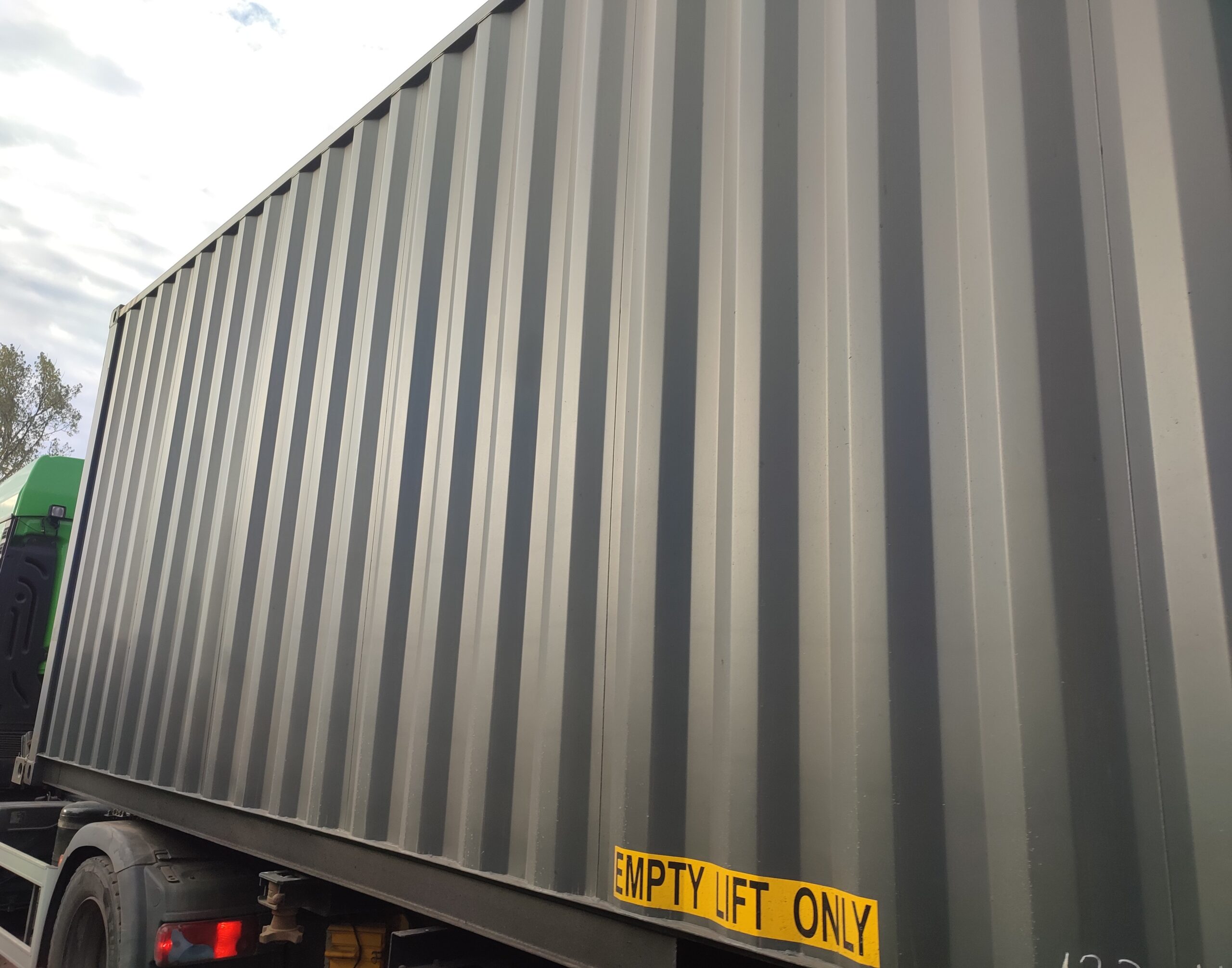 Shipping container 12m (40'HC) CIMU2255218 (Kopia) (Kopia) (Kopia) (Kopia) (Kopia) (Kopia) (Kopia) (Kopia) - Image 11