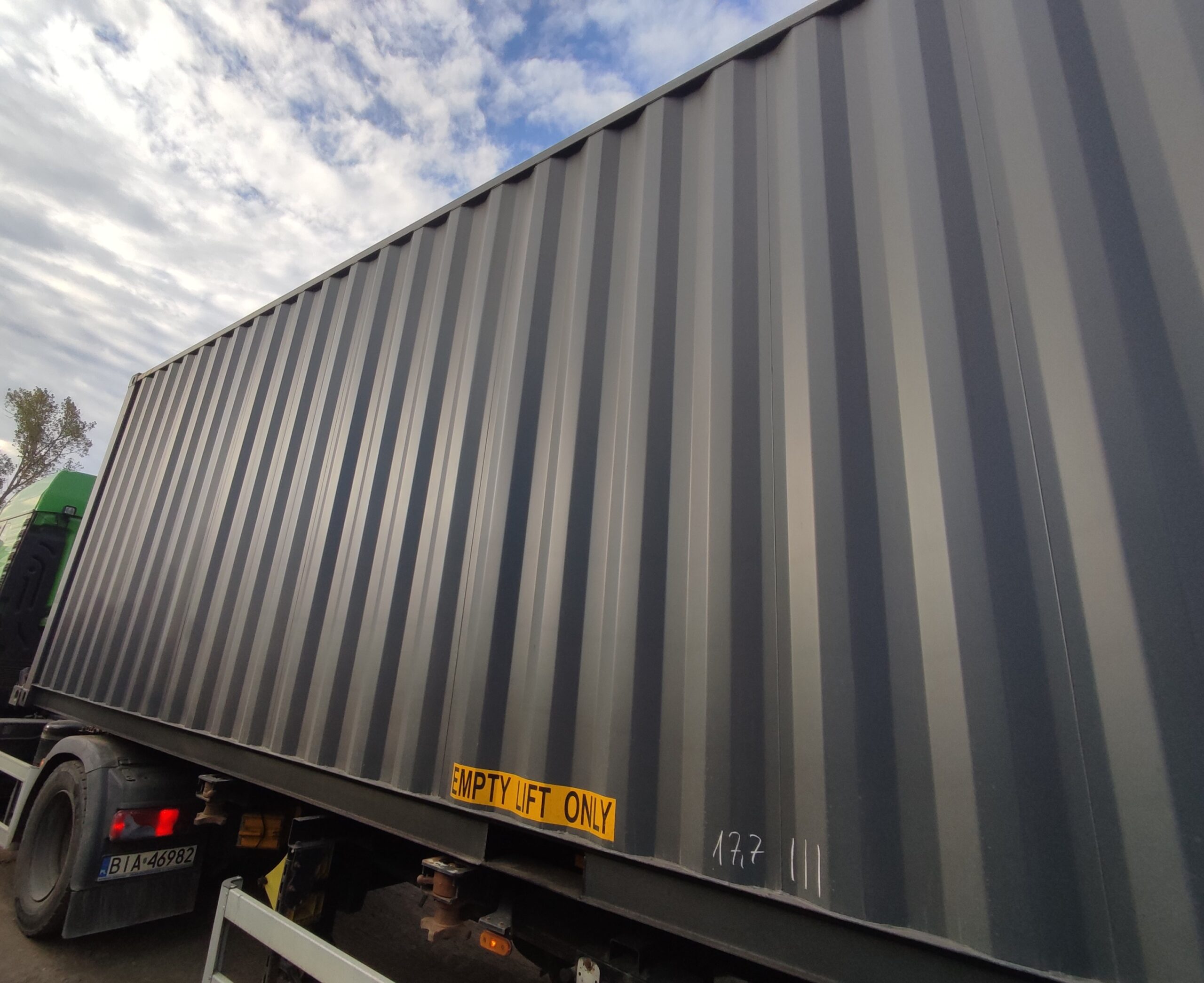 Shipping container 12m (40'HC) CIMU2255218 (Kopia) (Kopia) (Kopia) (Kopia) (Kopia) (Kopia) (Kopia) (Kopia) - Image 12