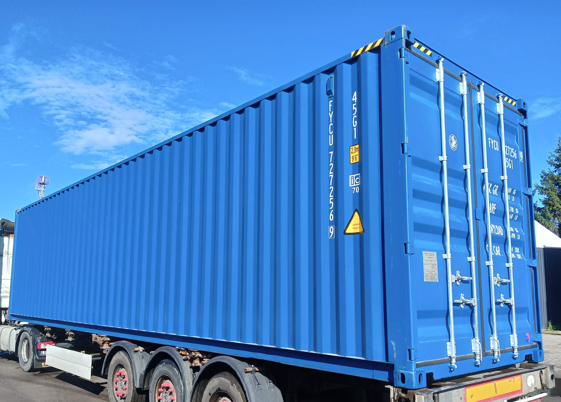 Kontener morski 12m (40'HC) FYCU7272569