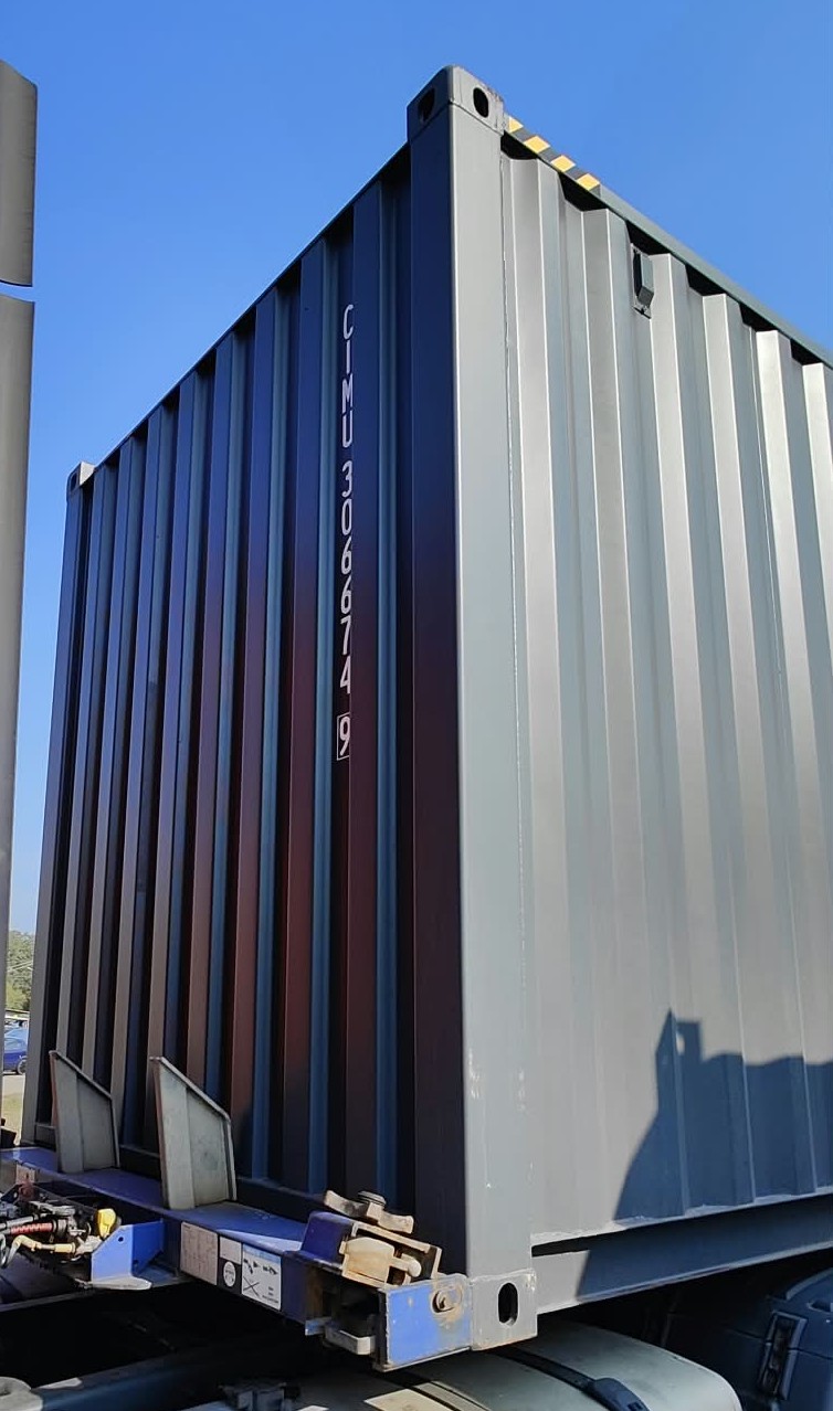 Shipping container 12m (40'HC) CIMU2255218 (Kopia) (Kopia) (Kopia) (Kopia) (Kopia) (Kopia) (Kopia) (Kopia) (Kopia) (Kopia) (Kopia) (Kopia) (Kopia) (Kopia) (Kopia) (Kopia) (Kopia) (Kopia) - Image 5