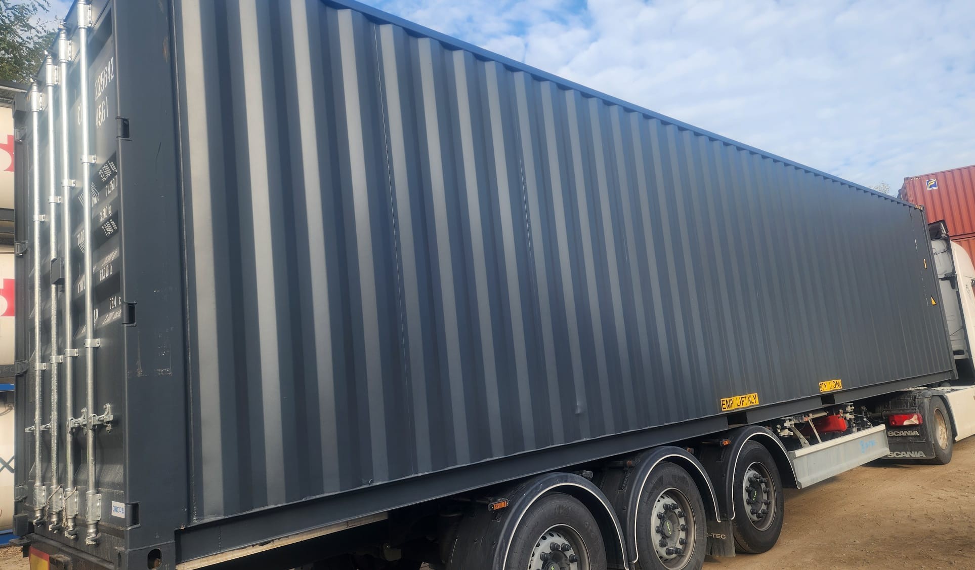 Kontener morski 12m (40'HC) CIMU2256425