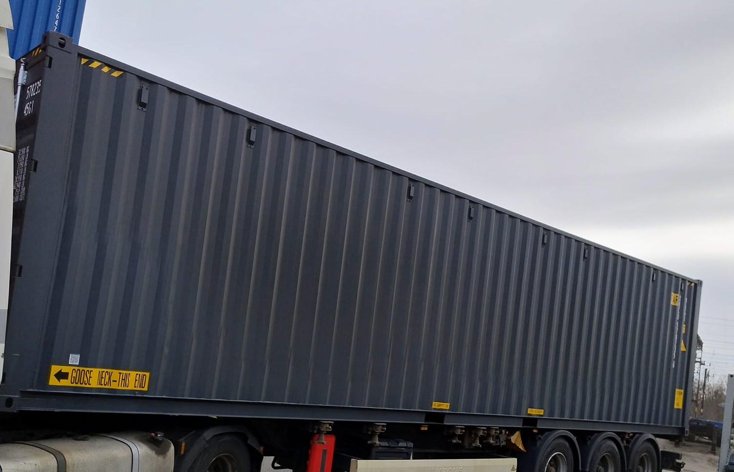 12m (40'HC) Kontener morski double door XHCU5782356