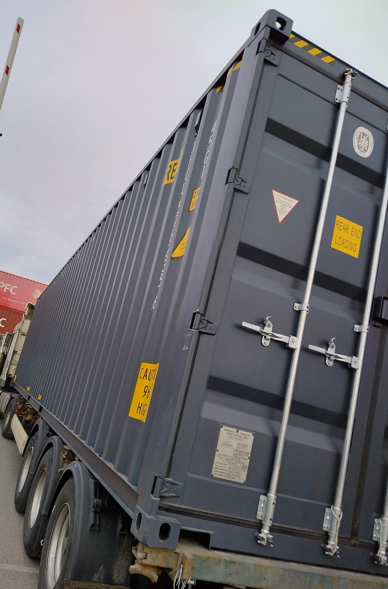 12m (40'HC) Kontener morski double door XHCU5782356 - obrazek 6